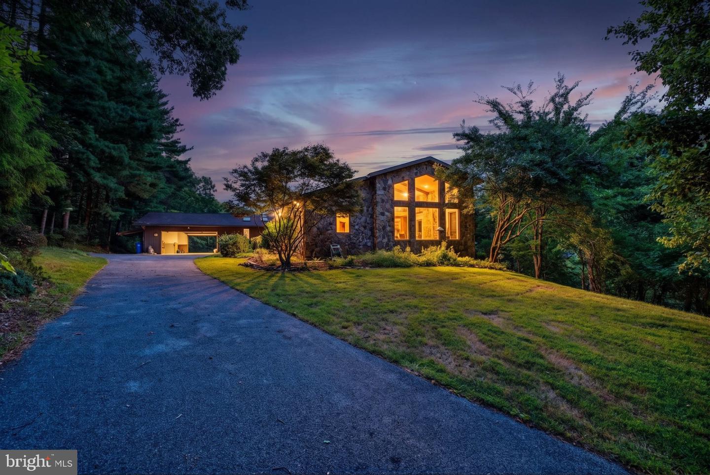 4513 TIMBERY DR