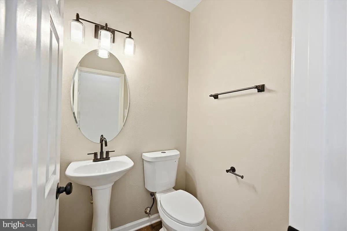 3706 Singleton Ter Property Photo 22