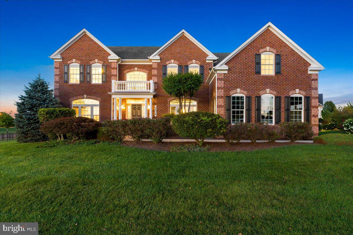 5516 Young Family Trl W Property Photo 1