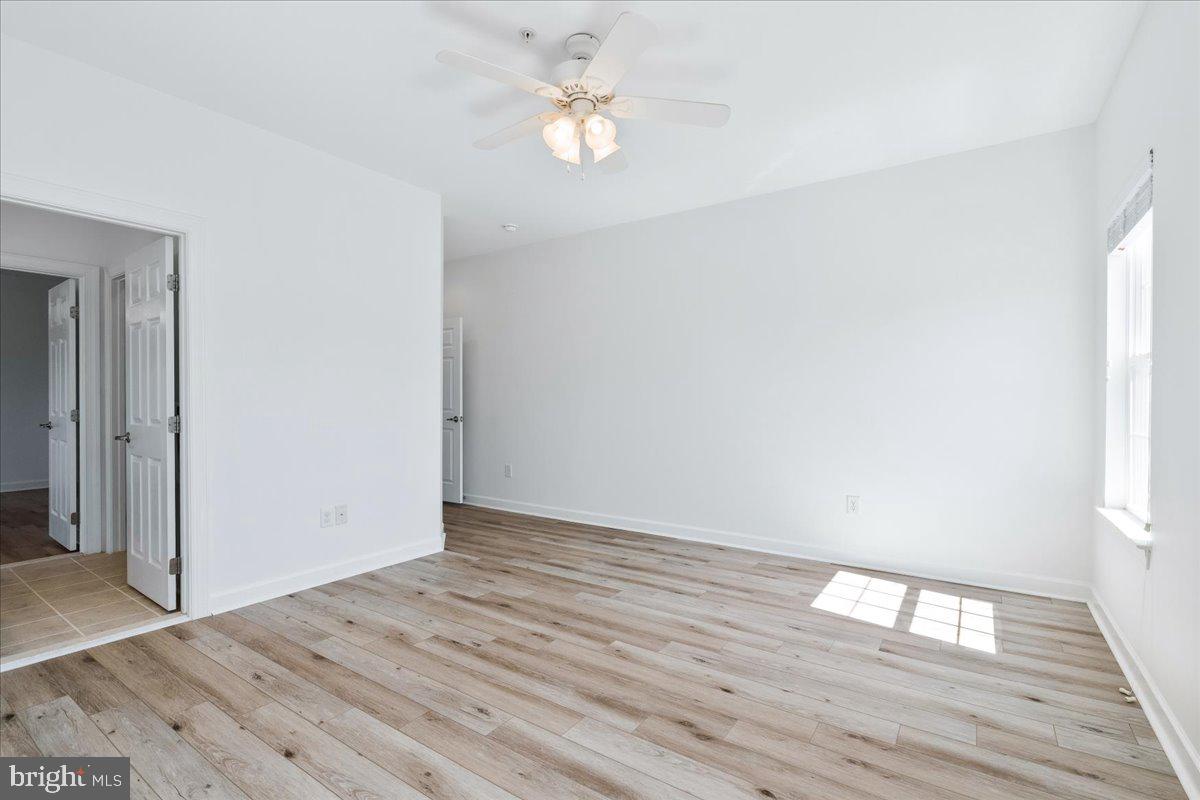 5516 Young Family Trl W Property Photo 49