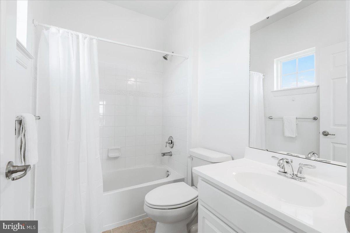 5516 Young Family Trl W Property Photo 54