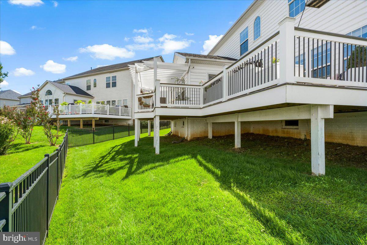5516 Young Family Trl W Property Photo 82