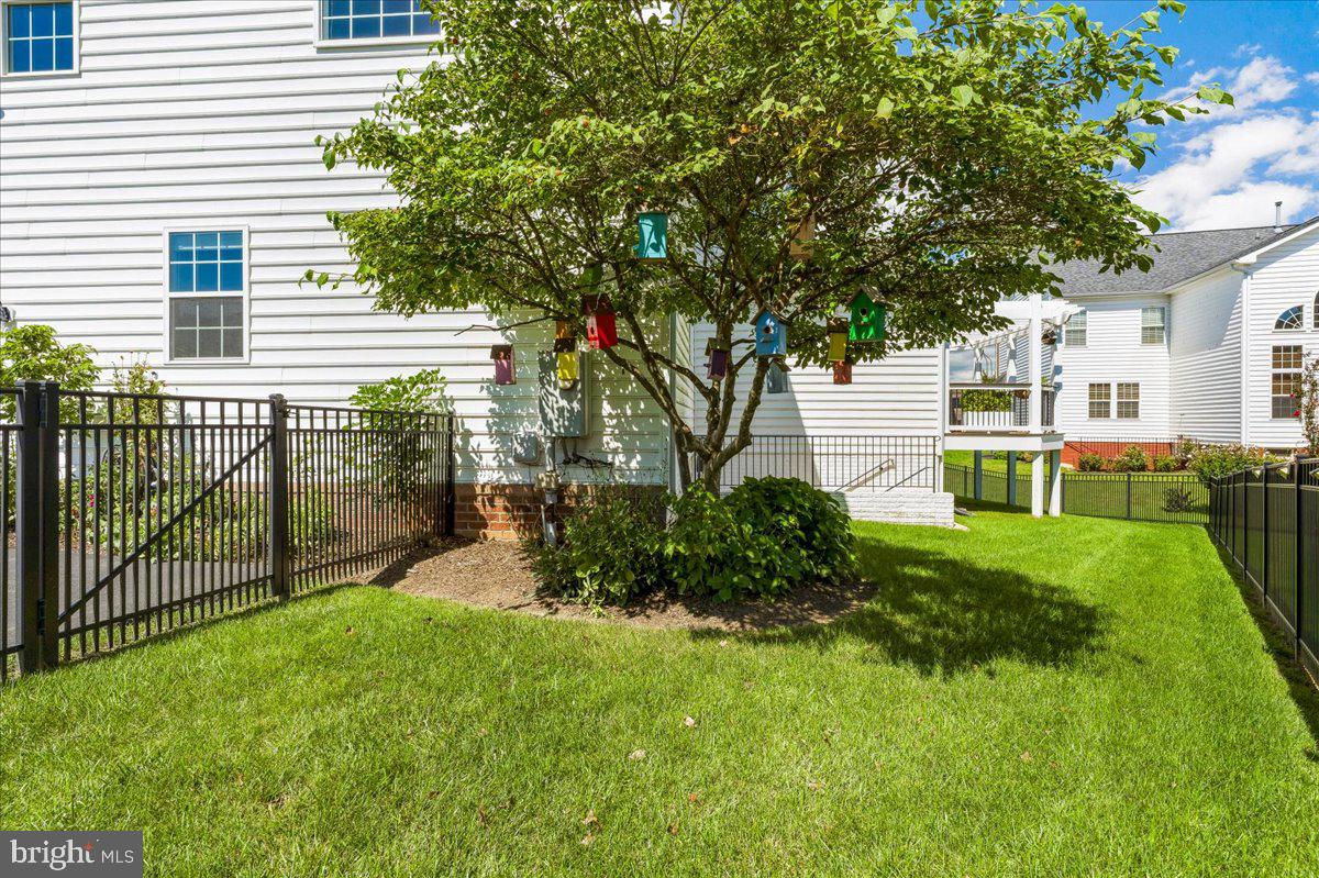 5516 Young Family Trl W Property Photo 85