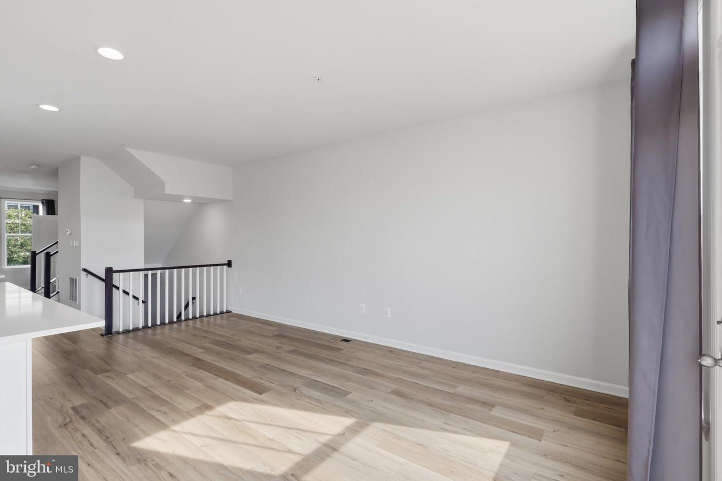 5818 Imperial Dr Property Photo 12