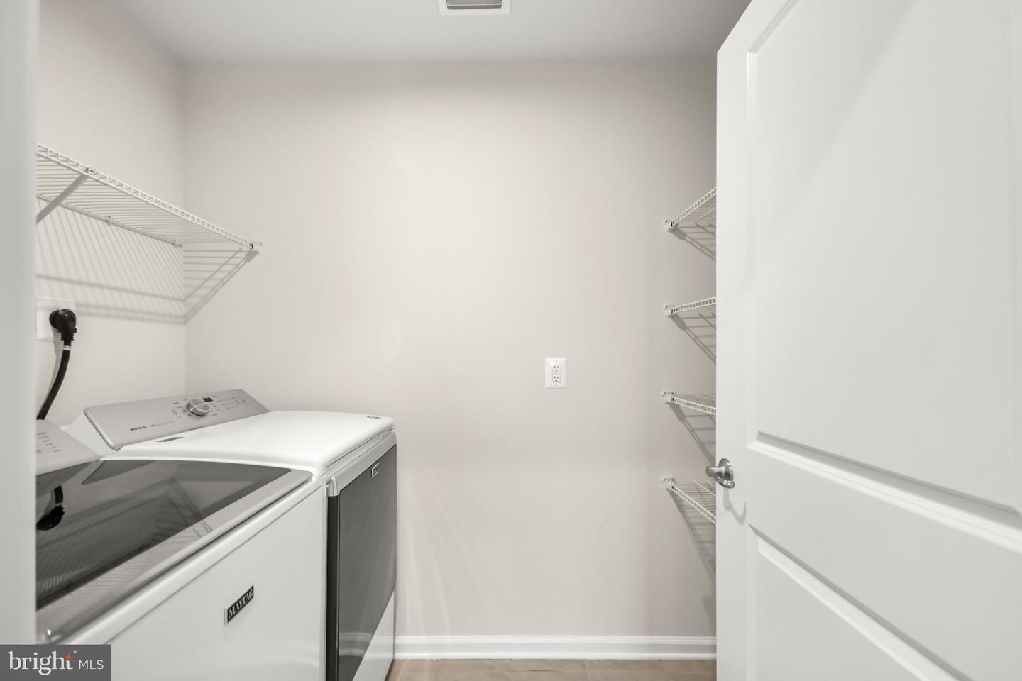 12 Dean Ln Property Photo 42