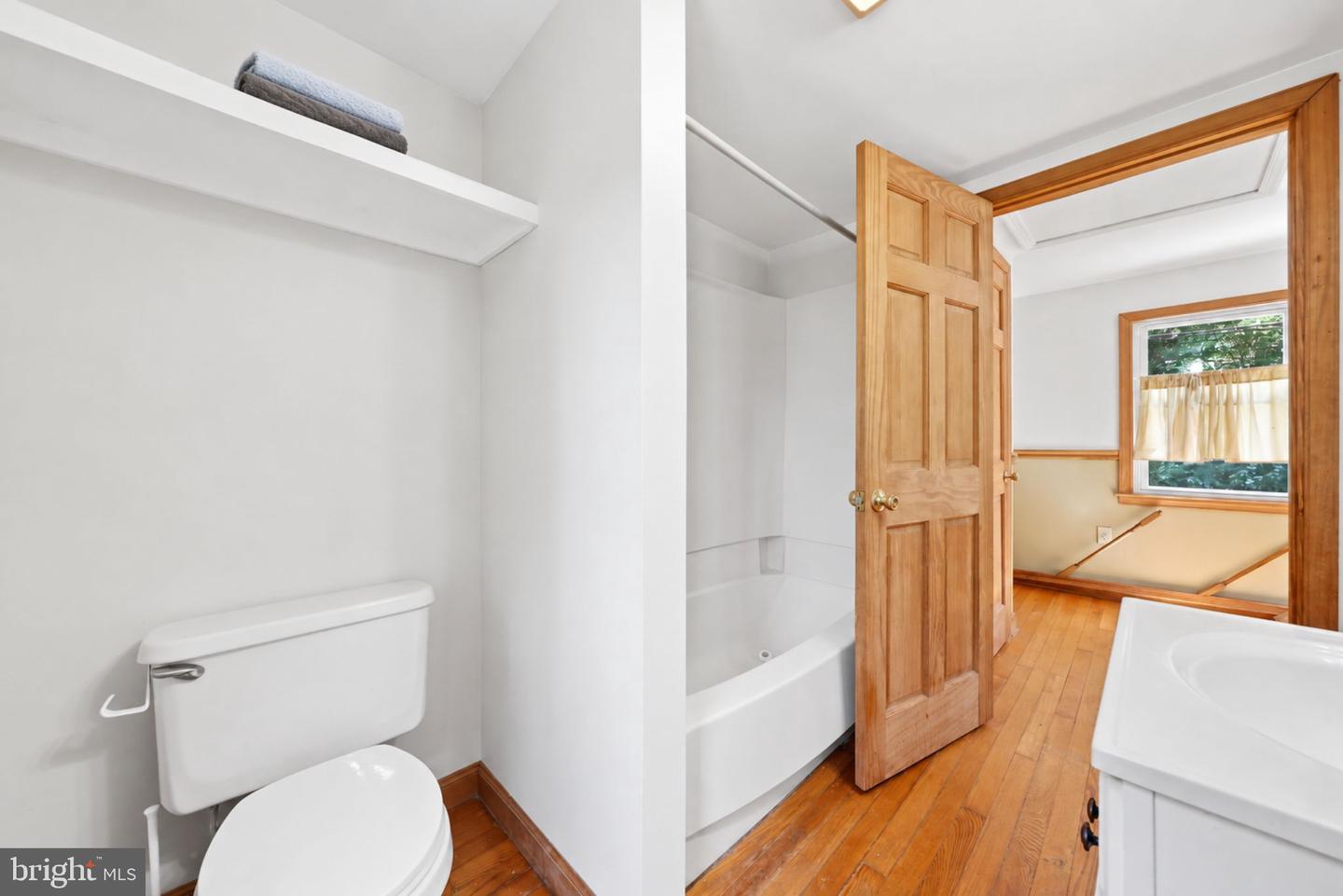 11124 Highland School Property Photo 8