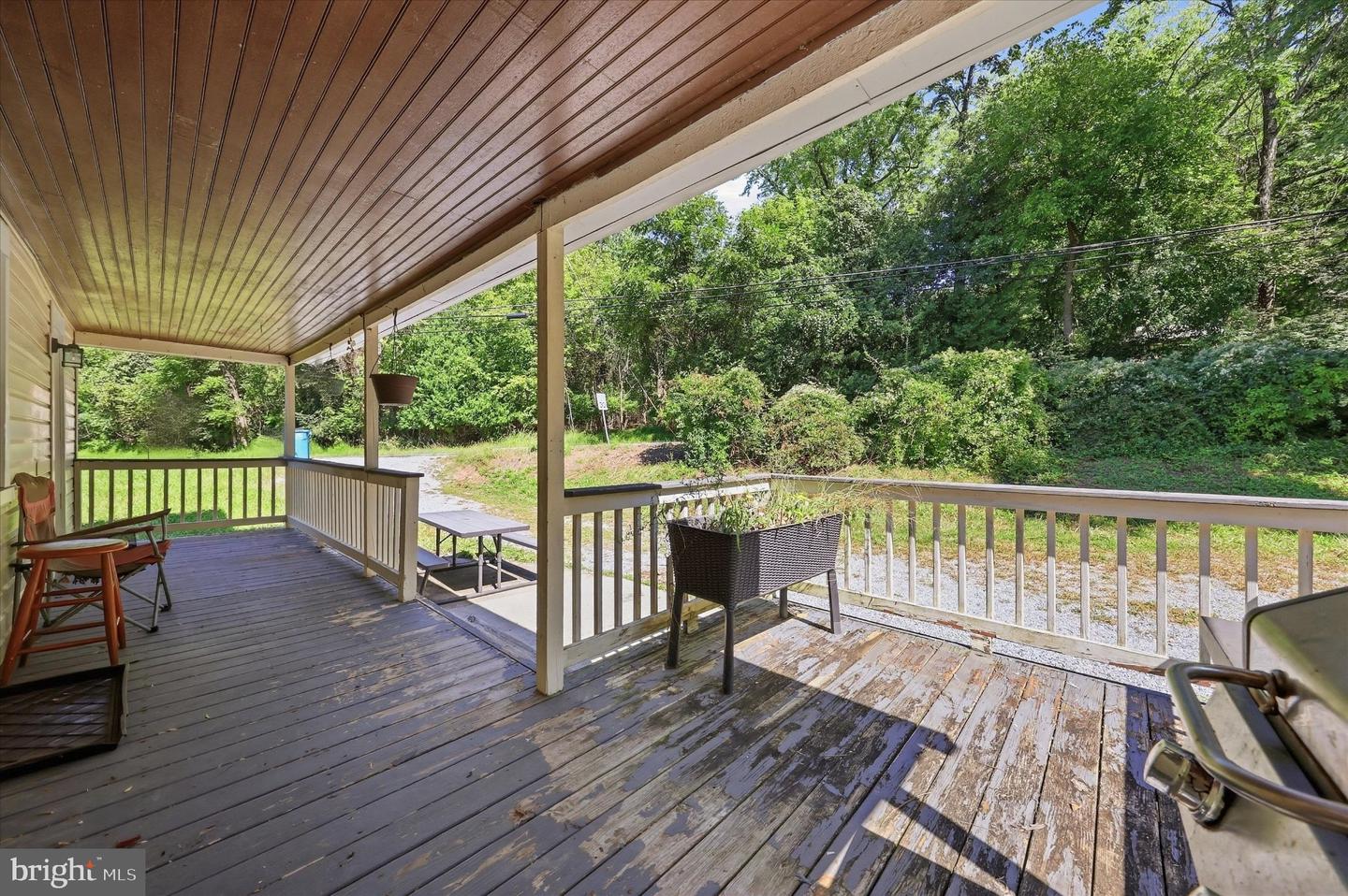 11124 Highland School Property Photo 9