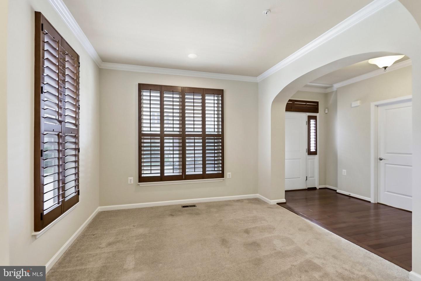 3040 Jacobs Garden Ln Property Photo 6