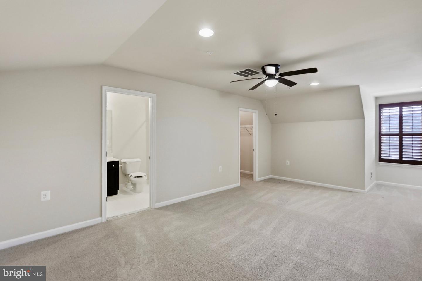 3040 Jacobs Garden Ln Property Photo 14