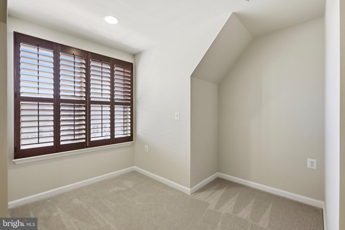 3040 Jacobs Garden Ln Property Photo 21