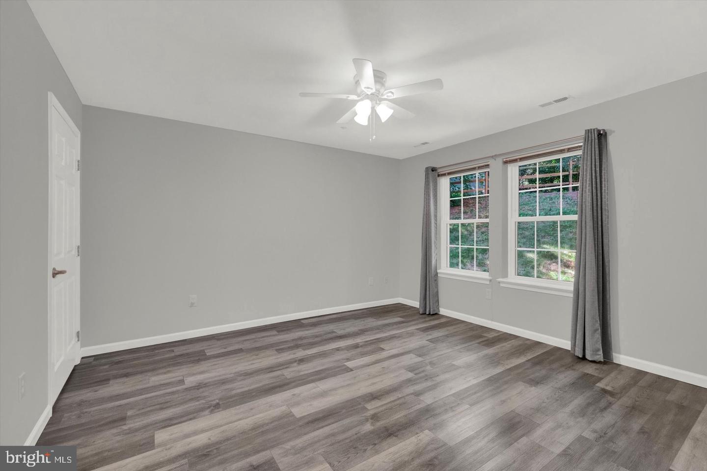 2406 Ellsworth Way #1b Property Photo 6