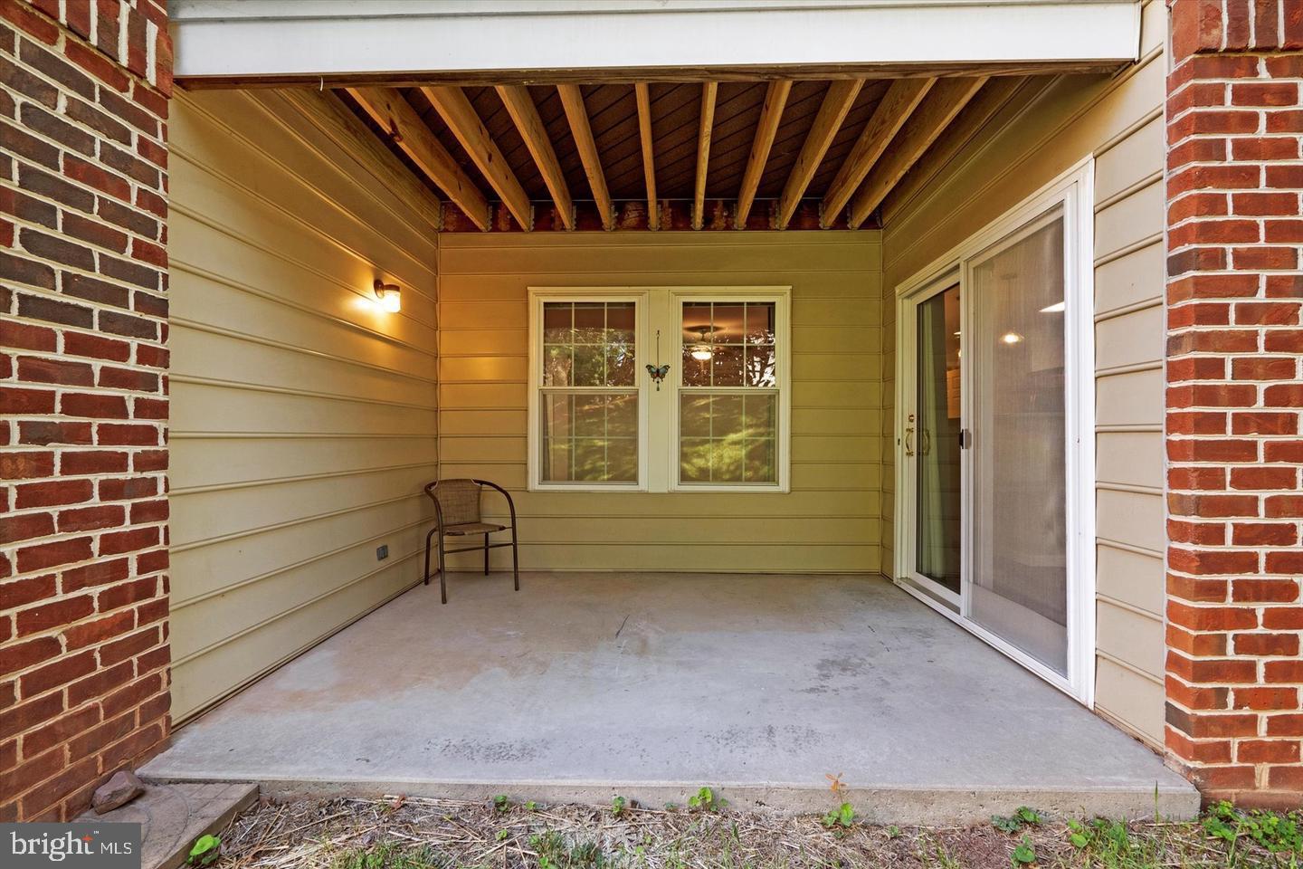 2406 Ellsworth Way #1b Property Photo 7
