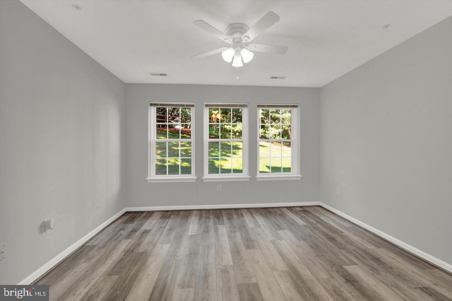 2406 Ellsworth Way #1b Property Photo 11