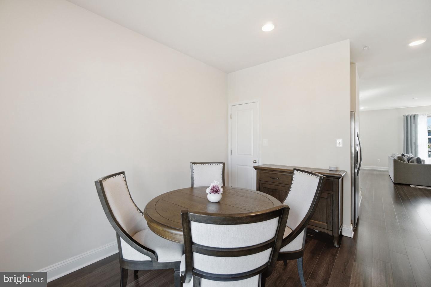 5066 Judicial Way Property Photo 17