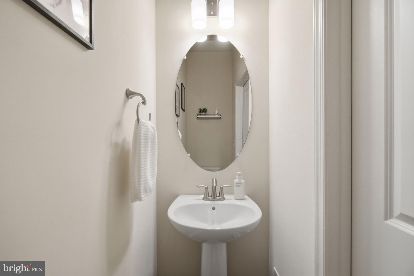 5066 Judicial Way Property Photo 19
