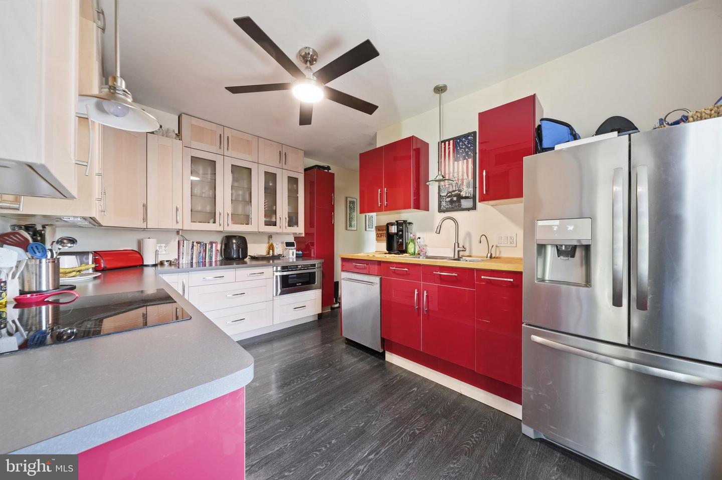 1013 N Market Property Photo 17