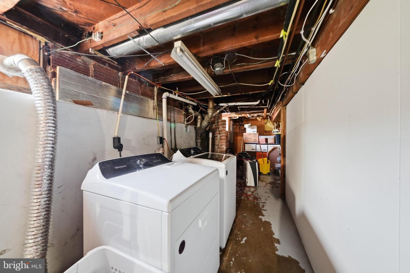 1013 N Market Property Photo 20