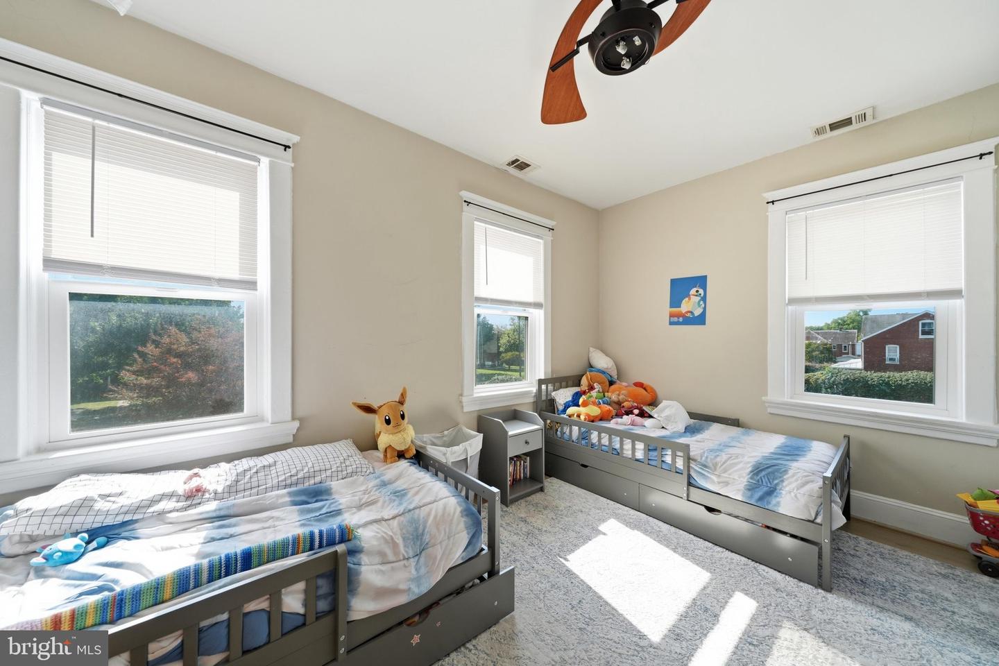 1013 N Market Property Photo 28