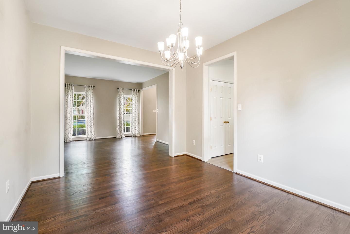 1810 Beech Ct Property Photo 6