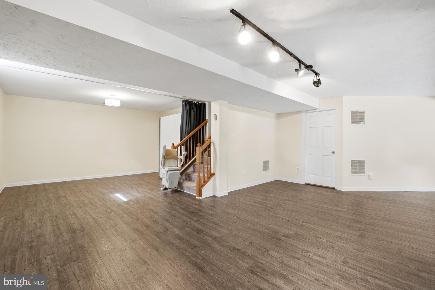 1810 Beech Ct Property Photo 28
