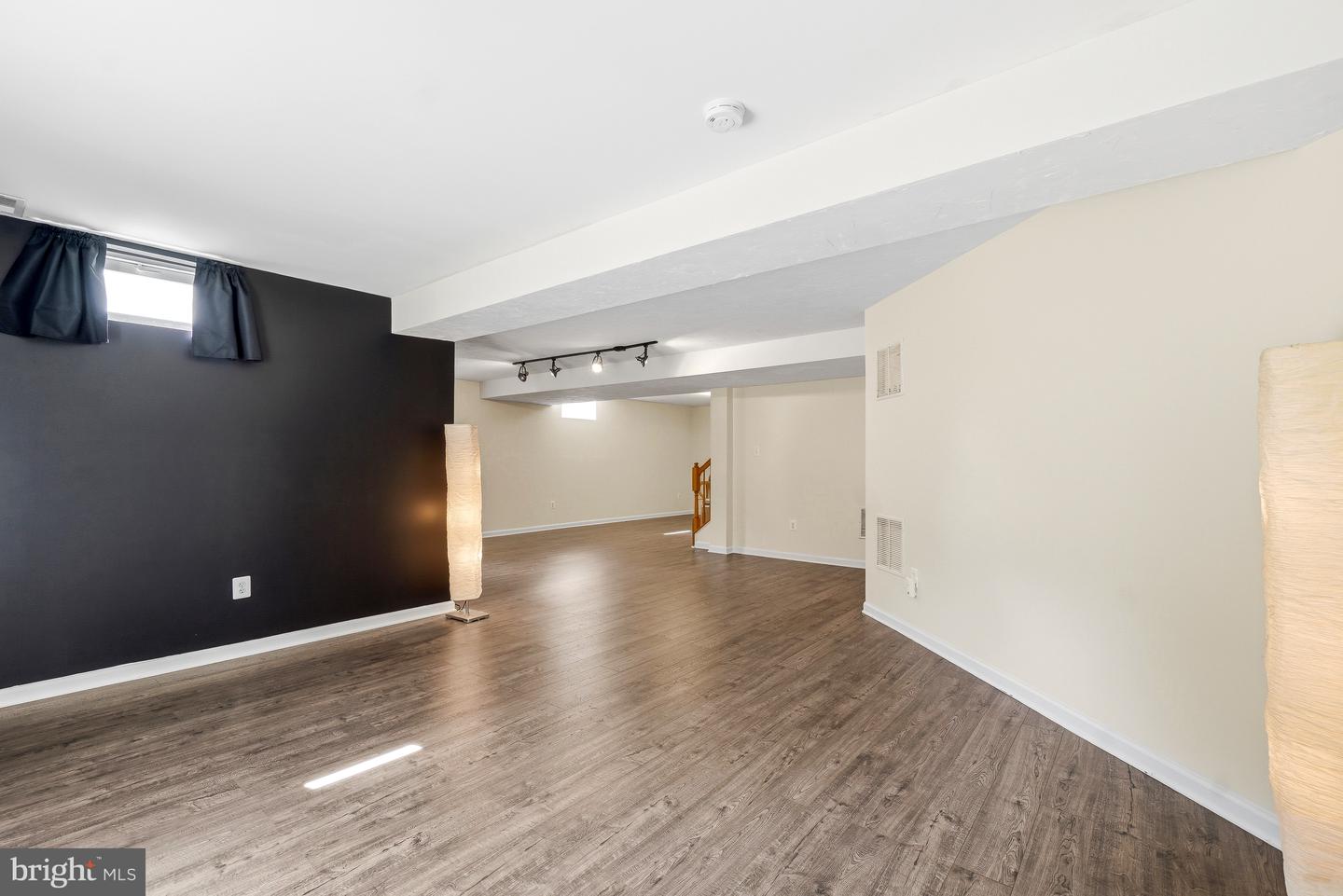 1810 Beech Ct Property Photo 32