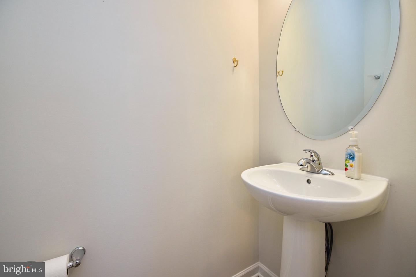 6228 Davinci St Property Photo 15