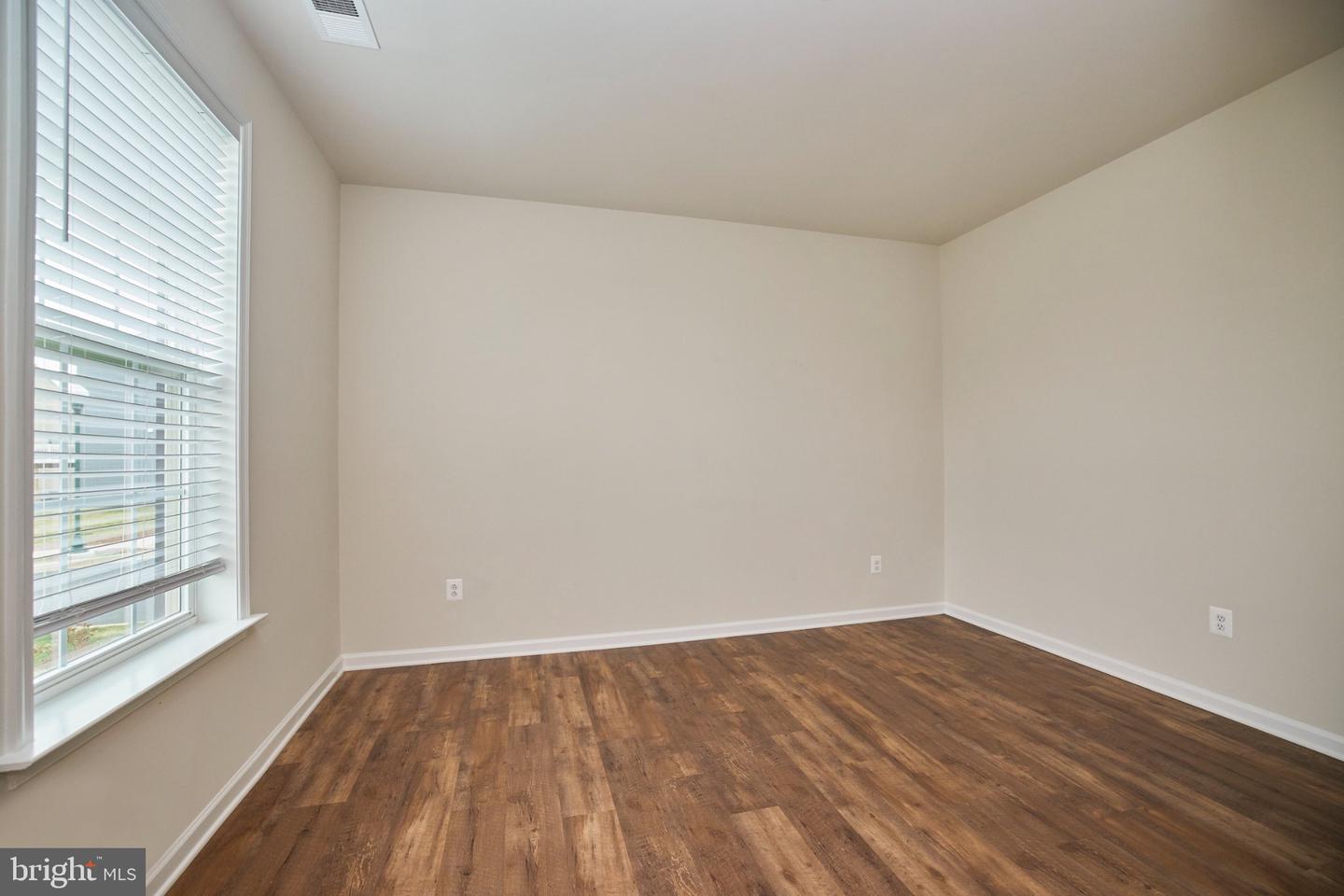 6228 Davinci St Property Photo 24