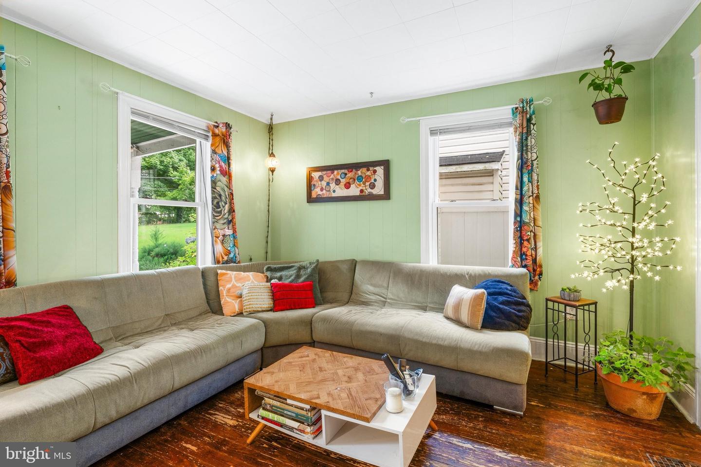 43 E C St Property Photo 6