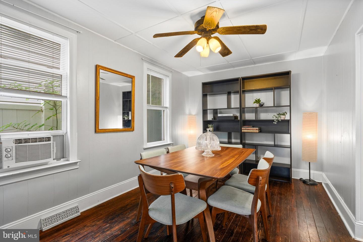 43 E C St Property Photo 8