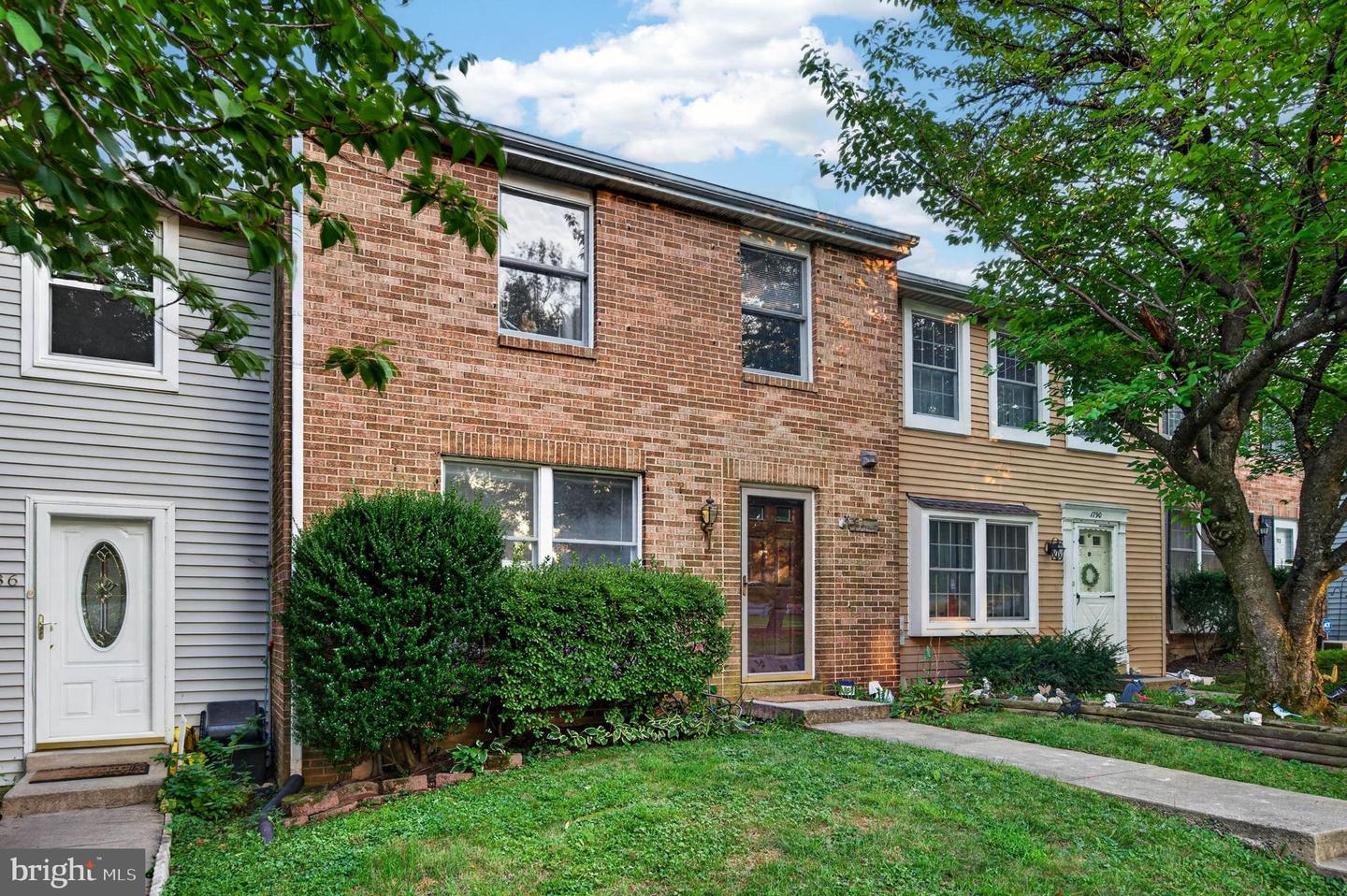 1788 SPRINGFIELD LN Property Photo 1