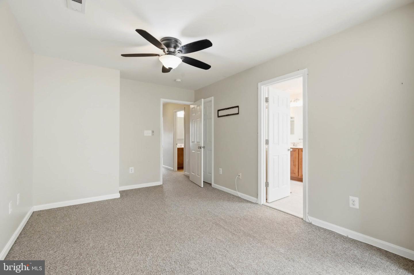 677 Tivoli Rd Property Photo 15
