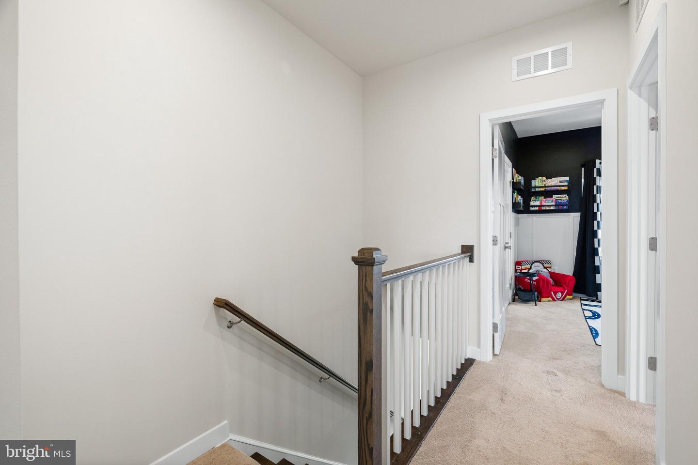8900 Shady Pines Dr Property Photo 24