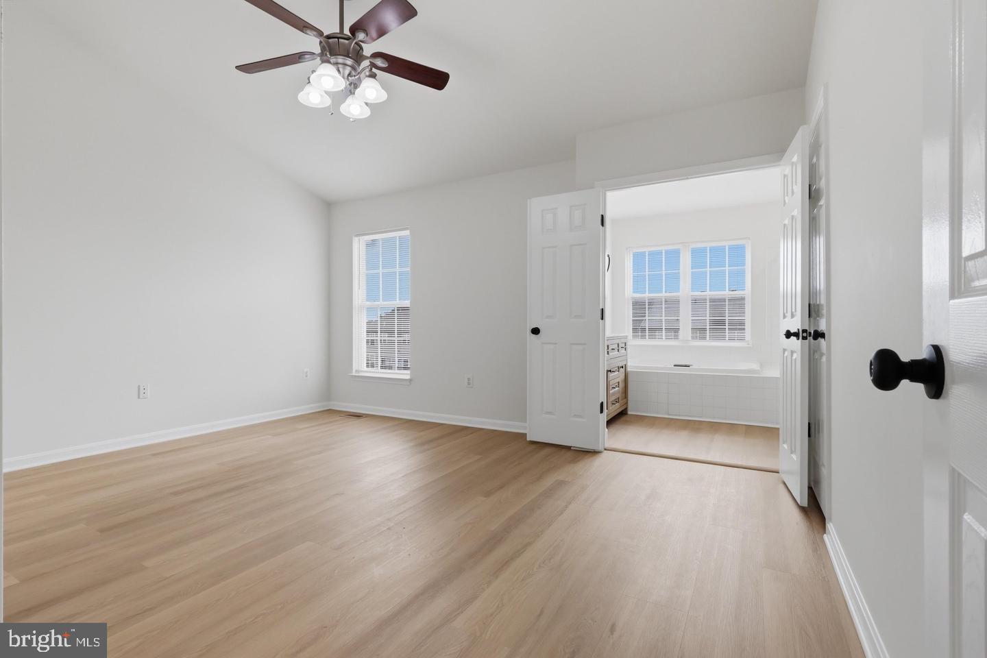 1904 Fieldstone Way Property Photo 10