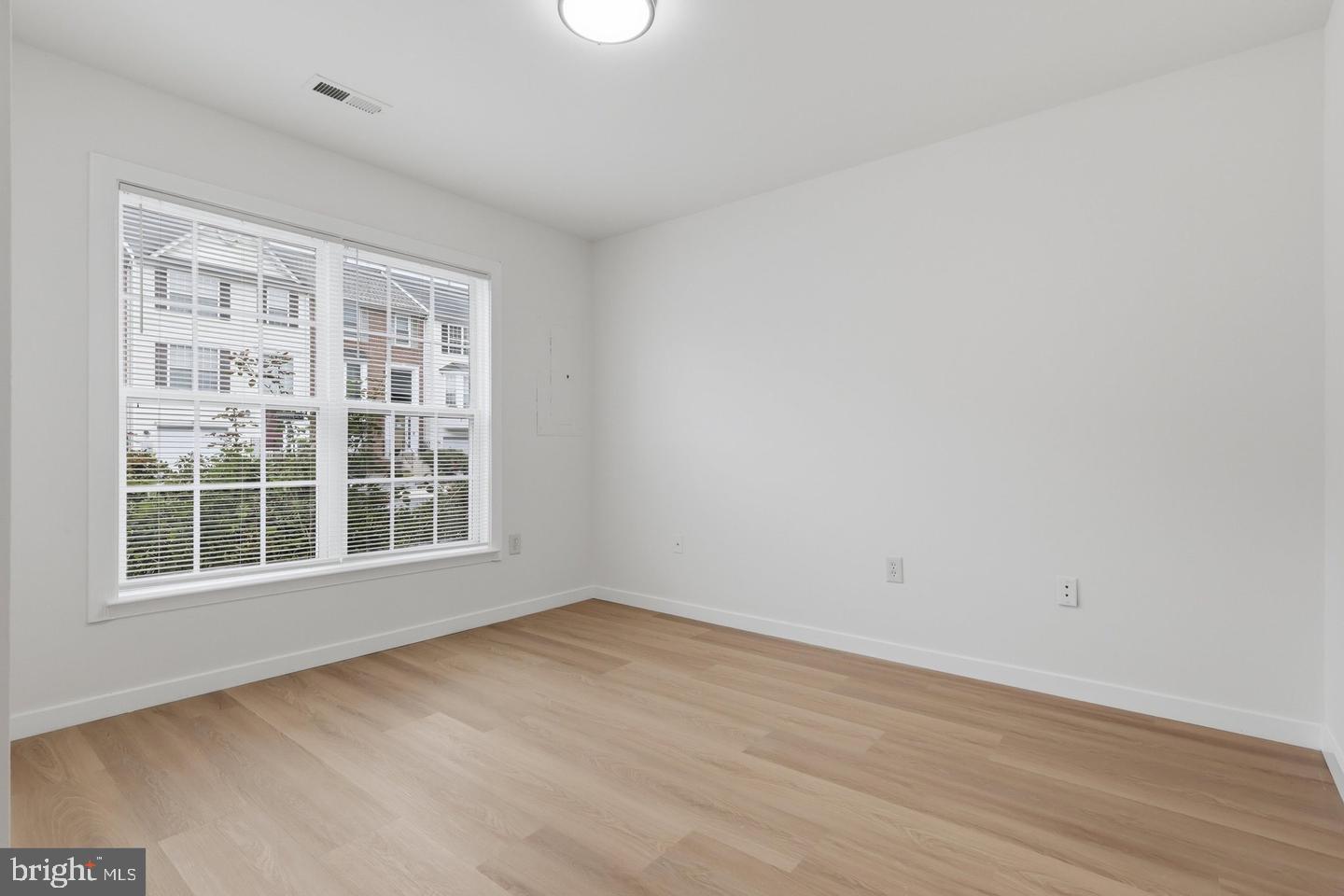 1904 Fieldstone Way Property Photo 17