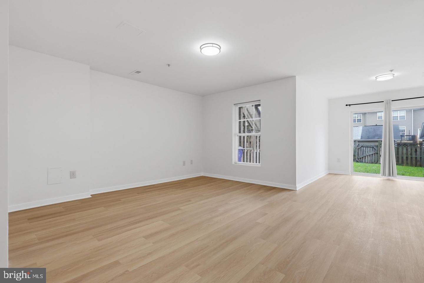 1904 Fieldstone Way Property Photo 20