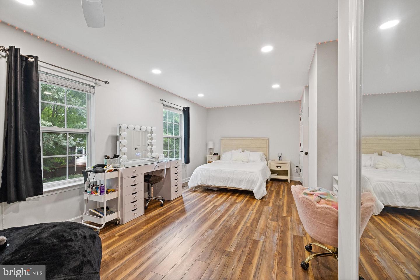 7014 Allington Manor Cir E Property Photo 17