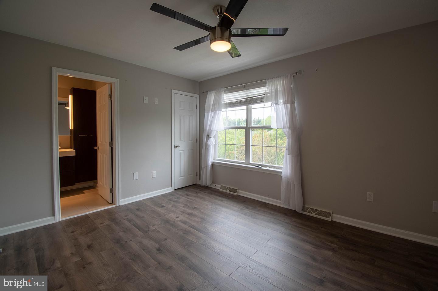 5620 Queen Anne Ct Property Photo 14