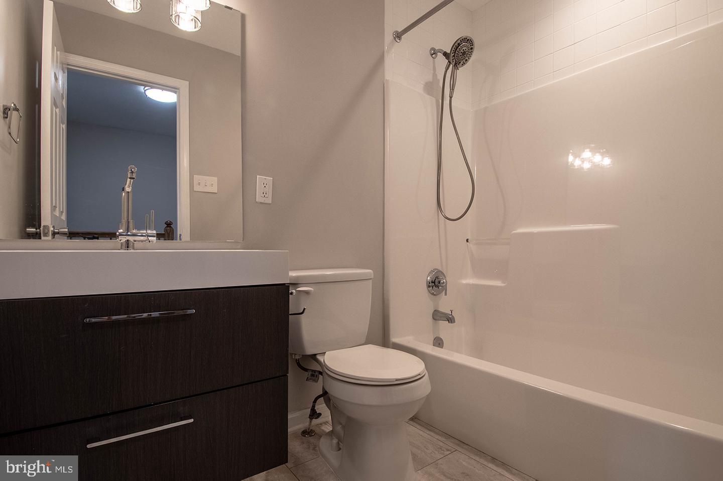 5620 Queen Anne Ct Property Photo 18