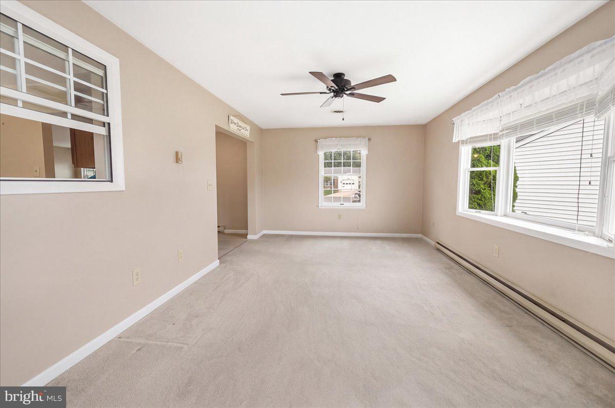 6879 Snowberry Ct Property Photo 10