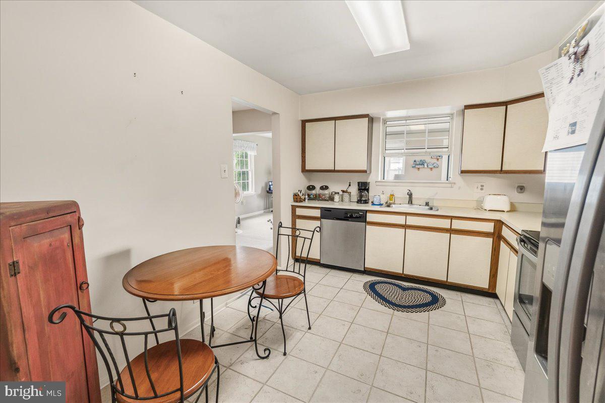 6879 Snowberry Ct Property Photo 25