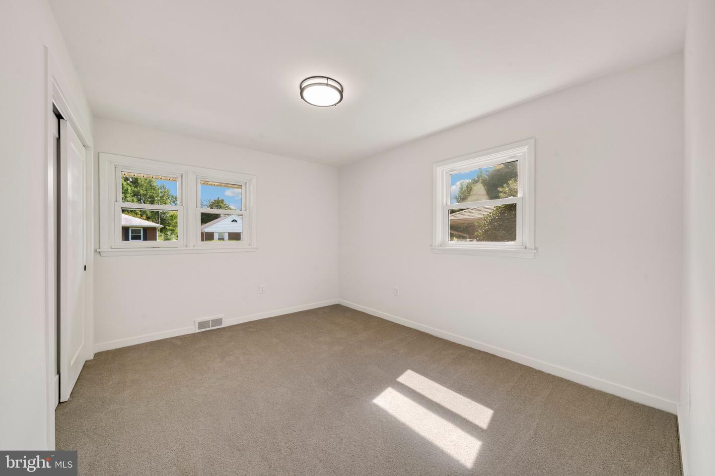 615 Taney Ave Property Photo 19
