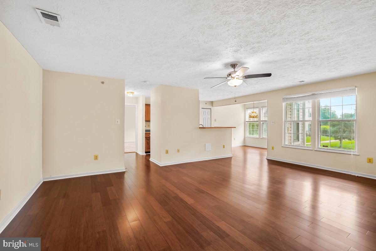 5601 Avonshire Pl #b Property Photo 8