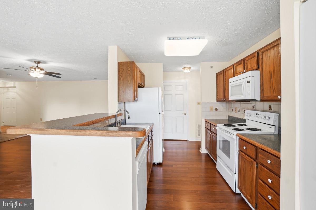 5601 Avonshire Pl #b Property Photo 19