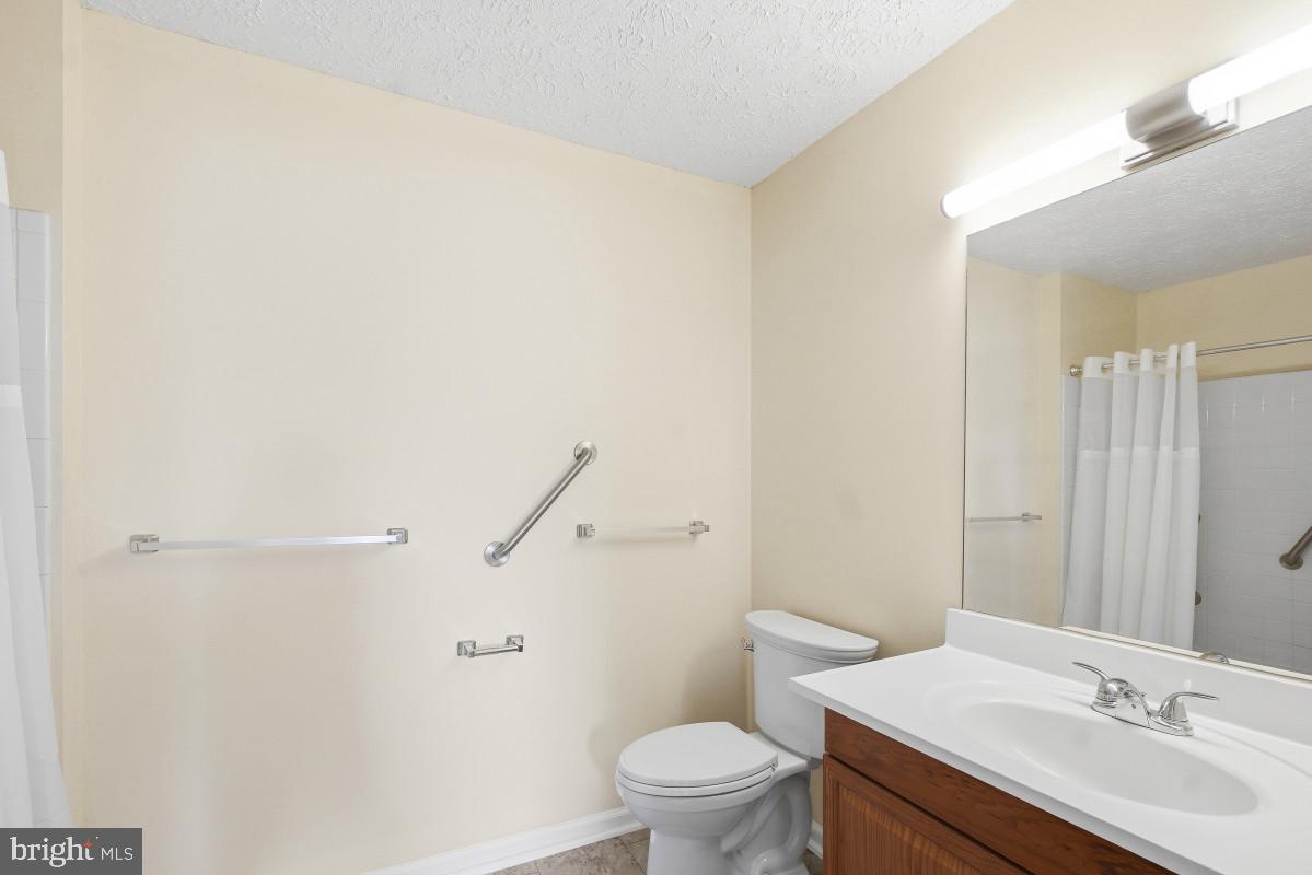 5601 Avonshire Pl #b Property Photo 30