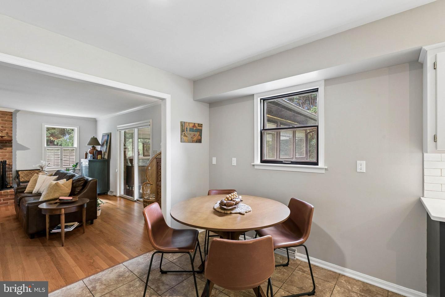 5597 Jollie Property Photo 7