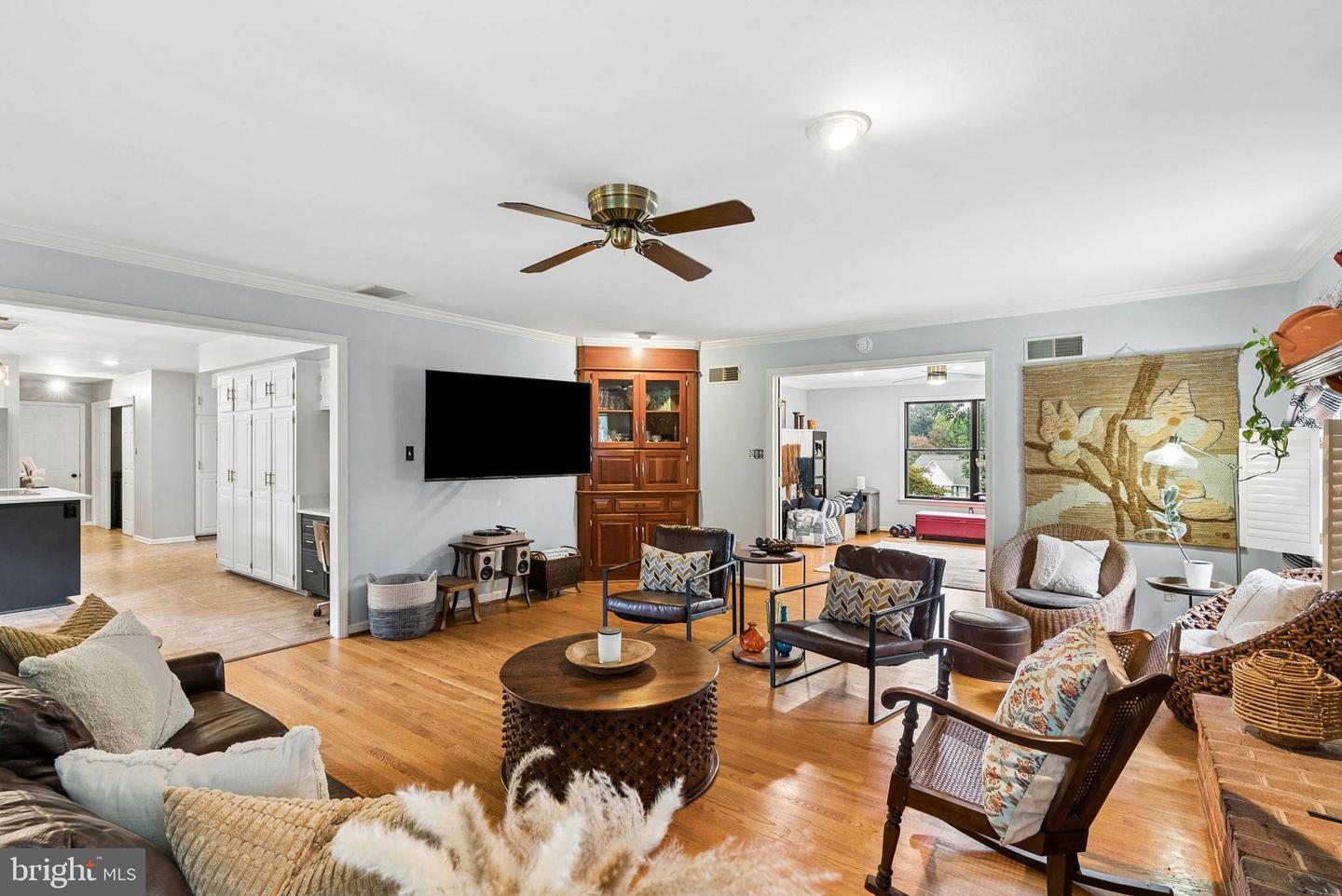 5597 Jollie Property Photo 9