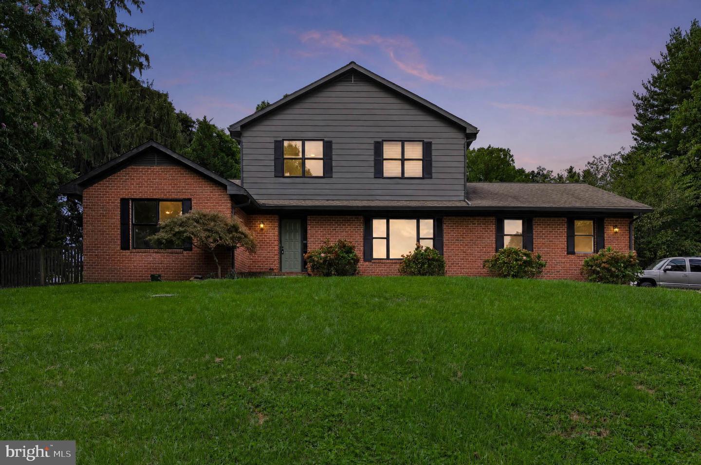 5597 Jollie Property Photo 23