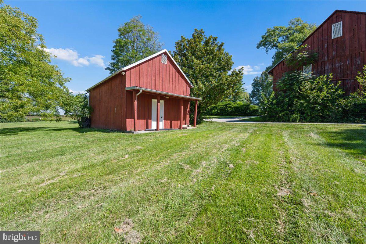 10927 Sixes Rd Property Photo 16