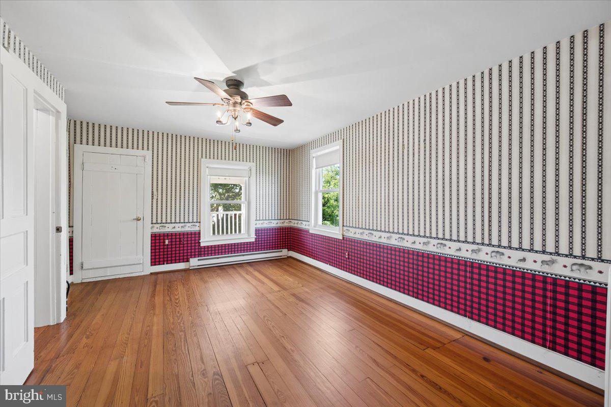 10927 Sixes Rd Property Photo 29