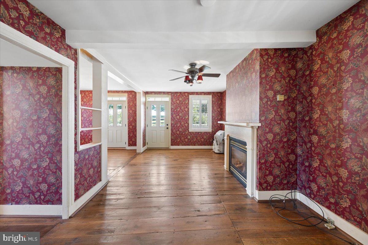 10927 Sixes Rd Property Photo 33